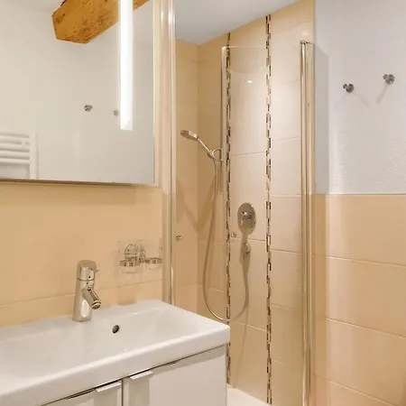 Muellerjoergenhof شقة